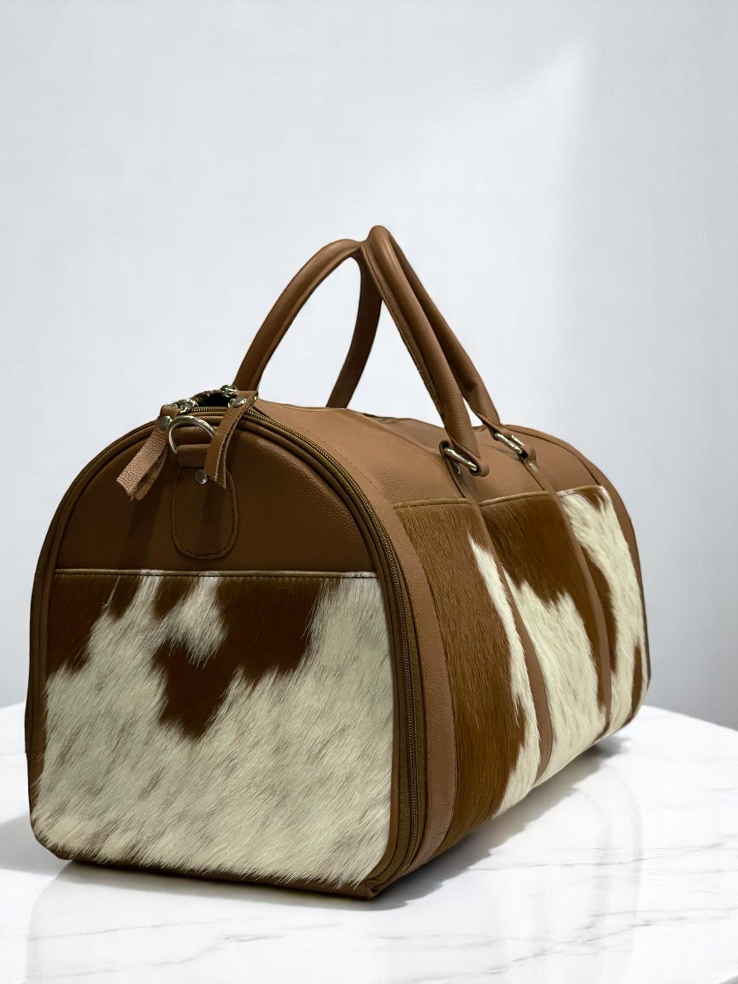 Urban Wrangler Dual-Tone Hide Fashion Duffle Bag